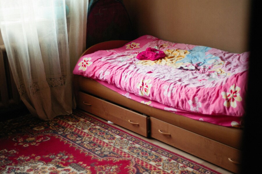Jesus Sits on the Bed